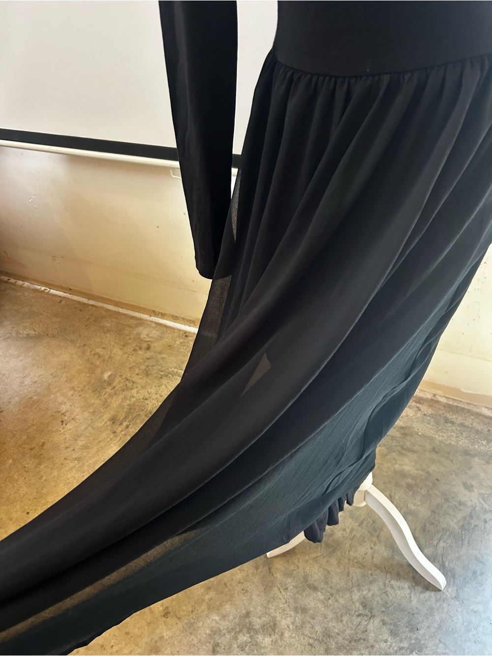 GAP Black Long Sleeve Scoop Neck Maxi Dress - Picture 3 of 5
